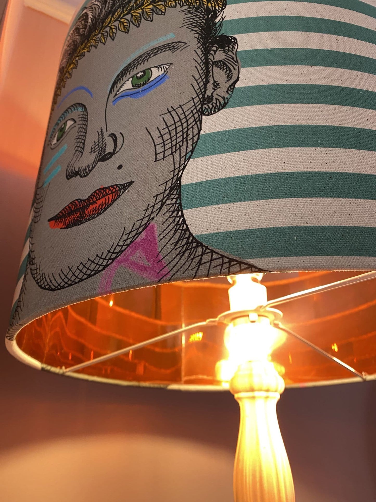 Alter Ego - Face Drum Lamp shade